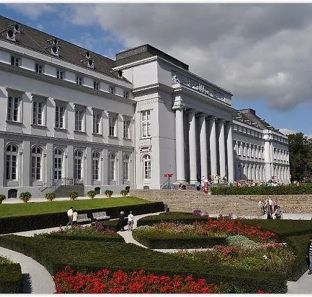 Naehe Altstadt شقة كوبلنس