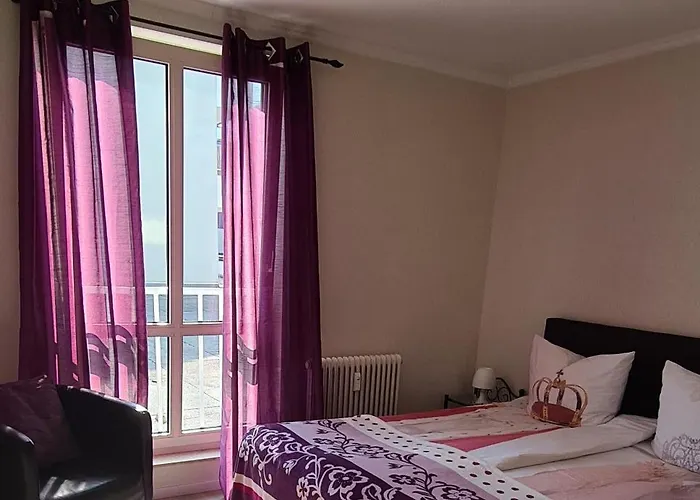 Naehe Altstadt Апартаменты *